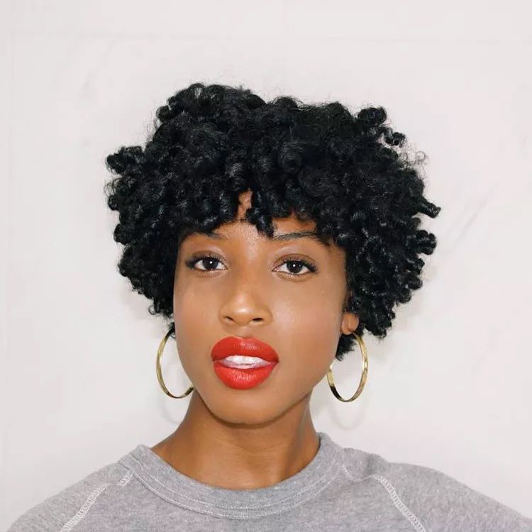 woman with flexi rod sets