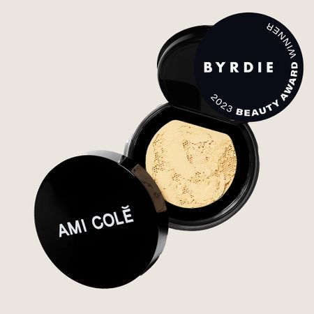 9.Best-Loose-Powder-Ami-ColeÌ-Skin-Melt-Loose-Powder