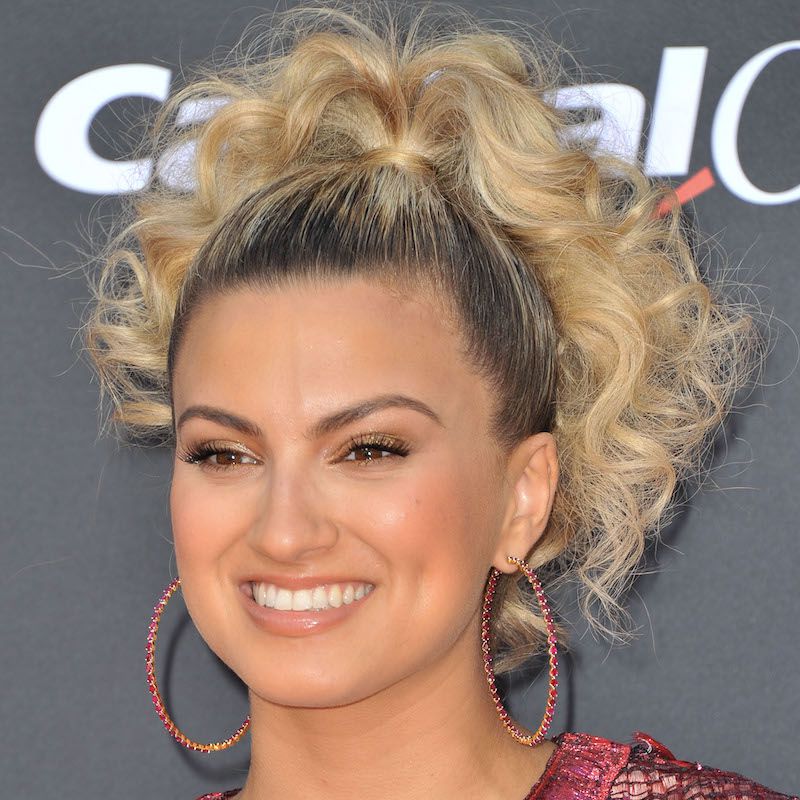 Ponytail Hairstyles High Curly Tori Kelly