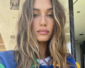 Hailey Bieber with mushroom brown hair.