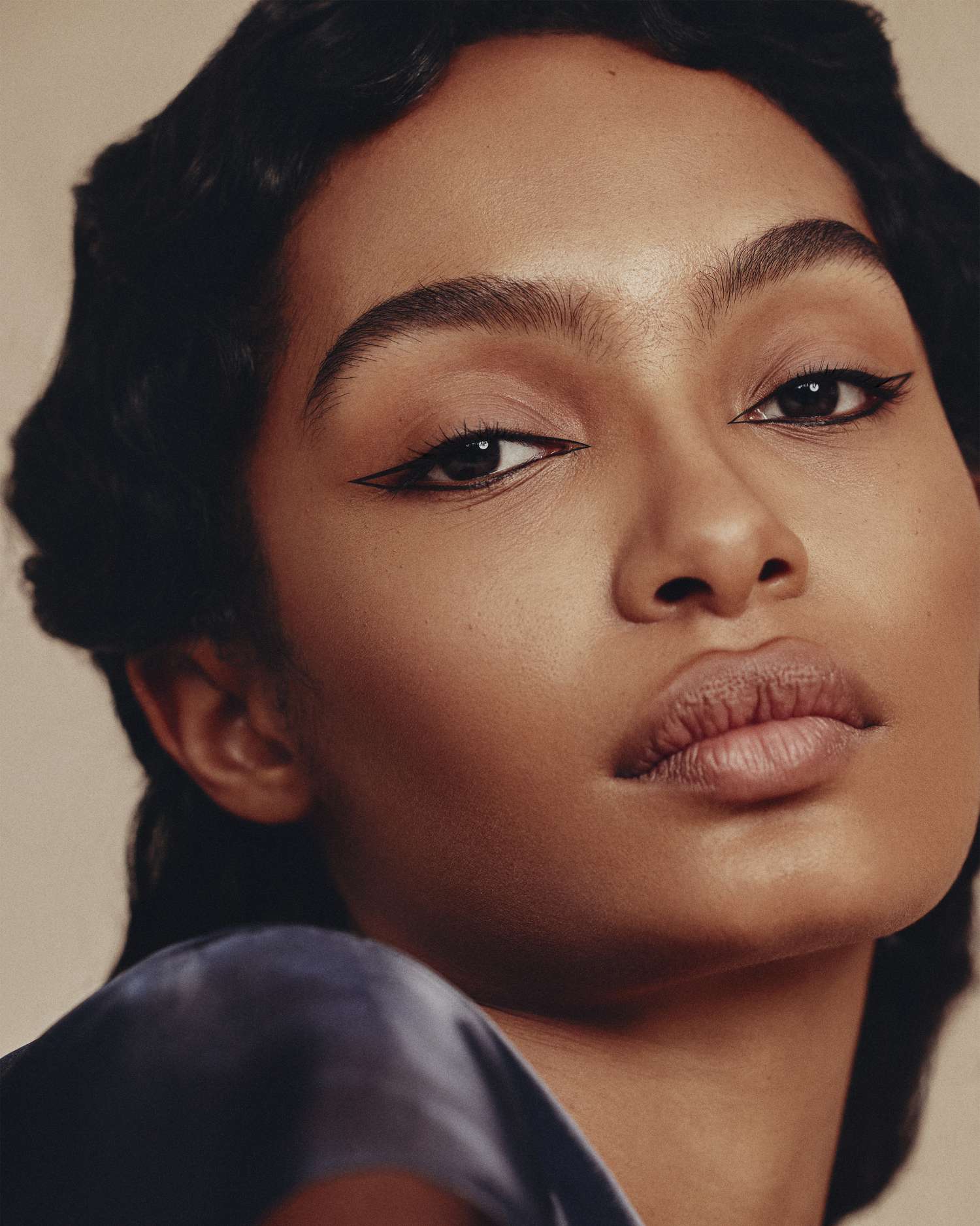 Yara Shahidi winged eyeliner