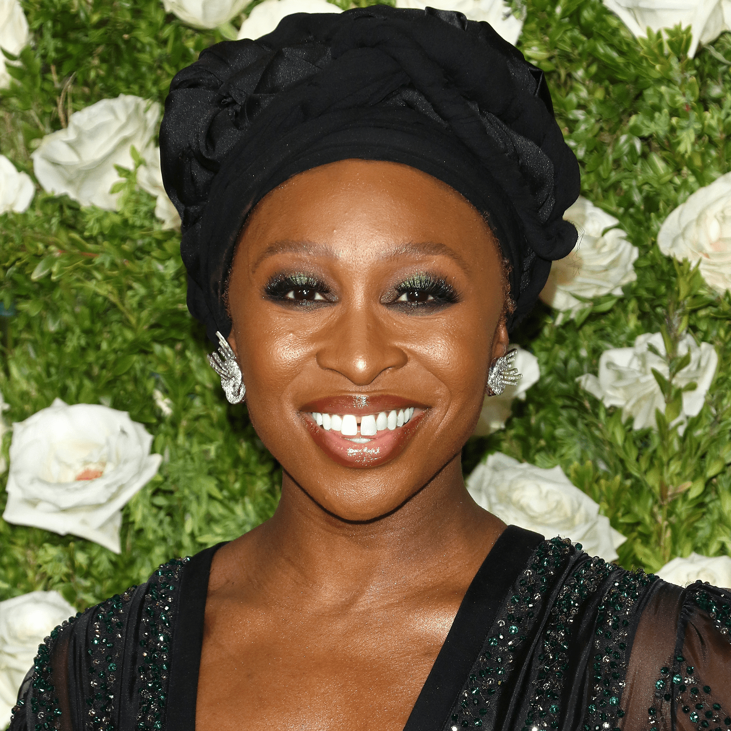 cynthia erivo wearing headwrap