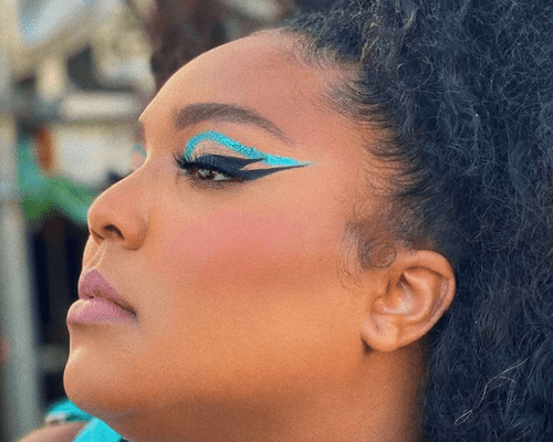 lizzo glitter eyes